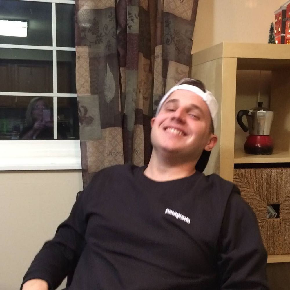 Meet your Posher, Zach